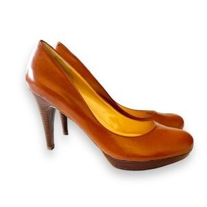 Marc Fisher Sydney Brown Leather Platform Heels Women’s Size‎ 6.5 Wood Heel Pump
